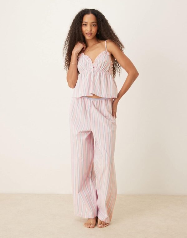 صورة واتساب بتاريخ 2025-12-03 في 06.34.46_de9784e5 Stripes & Silhouette