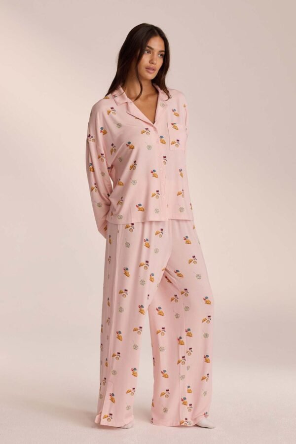 صورة واتساب بتاريخ 2025-12-03 في 06.55.02_1ce26d39 Croissant Pink Jam Dreamwear