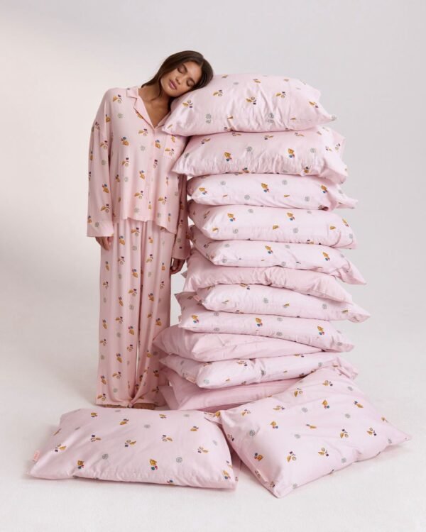صورة واتساب بتاريخ 2025-12-03 في 06.55.02_1fdfe3a5 Croissant Pink Jam Dreamwear